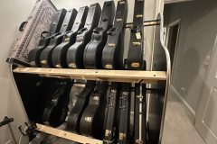 GuitarStand1